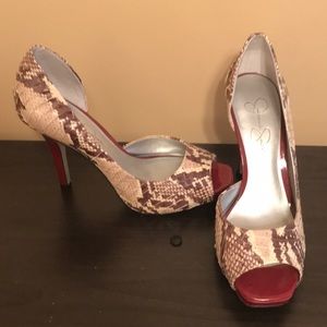 Jessica Simpson heels